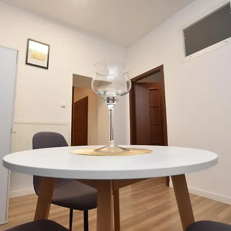 City Central Apartments Wroclaw דירה ורוצלב