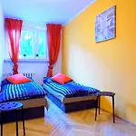 City Central Apartments Wroclaw شقة *