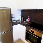شقة City Central Apartments Wroclaw *