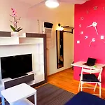شقة City Central Apartments Wroclaw *