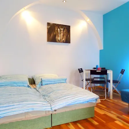 Апартаменты City Central Apartments Wroclaw Вроцлав